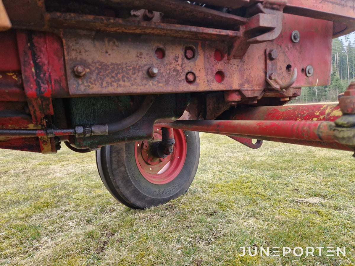 Traktor Volvo BM 430 Med Lastare