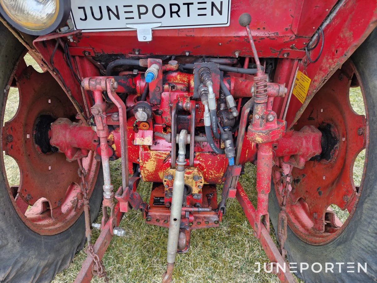Traktor Volvo BM 430 Med Lastare