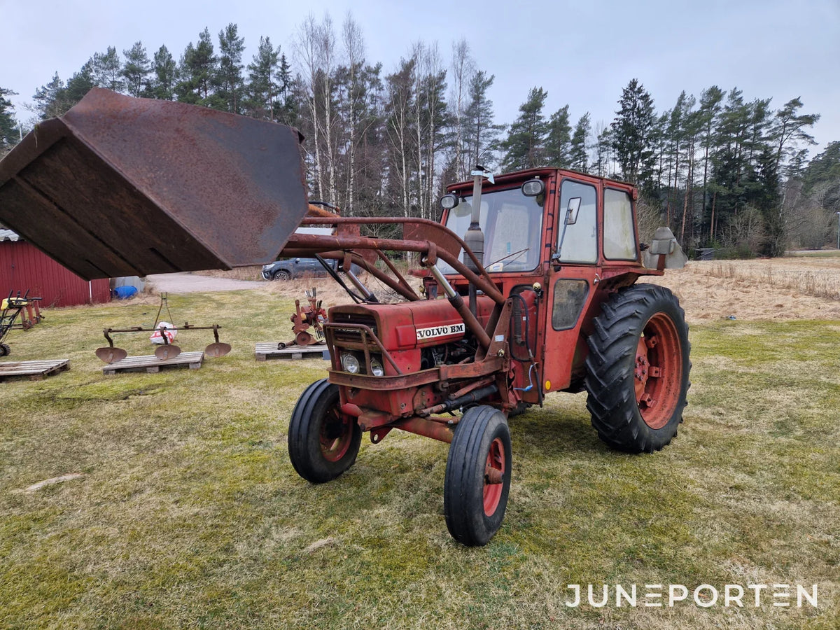 Traktor Volvo BM 430 Med Lastare