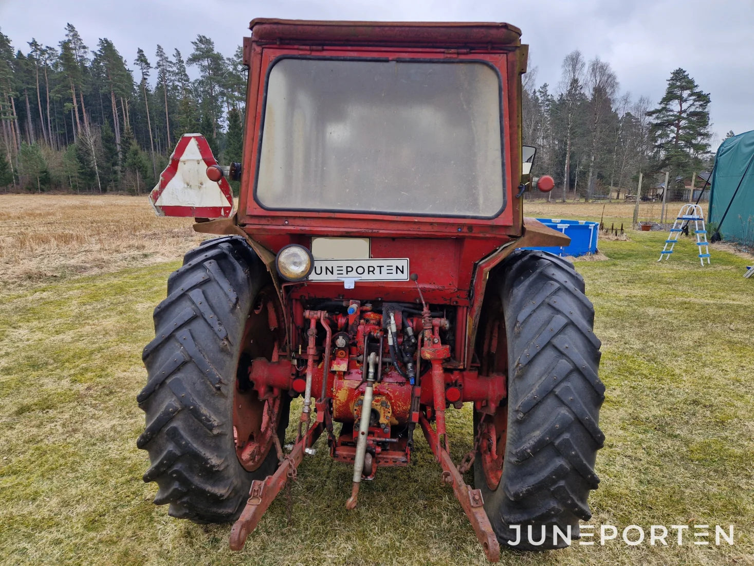 Traktor Volvo BM 430 Med Lastare