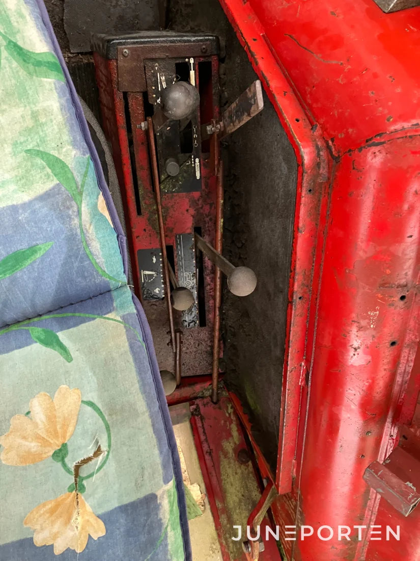 Traktor Volvo BM T 500