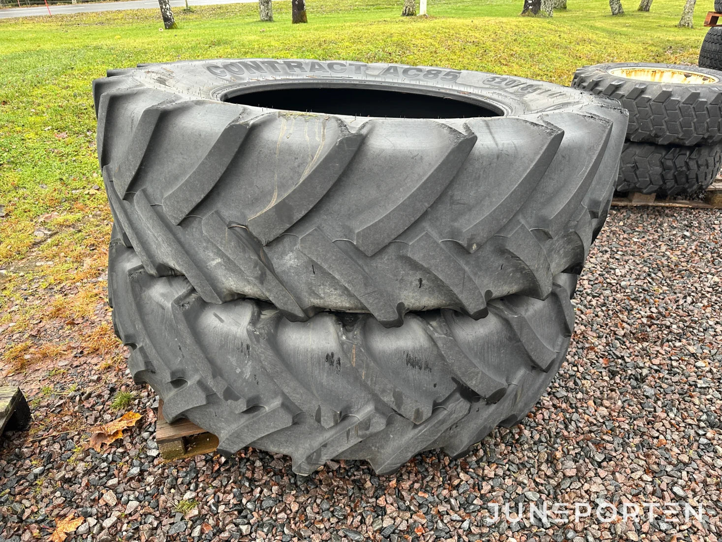 Traktordäck Continental 520/ 85 R 42
