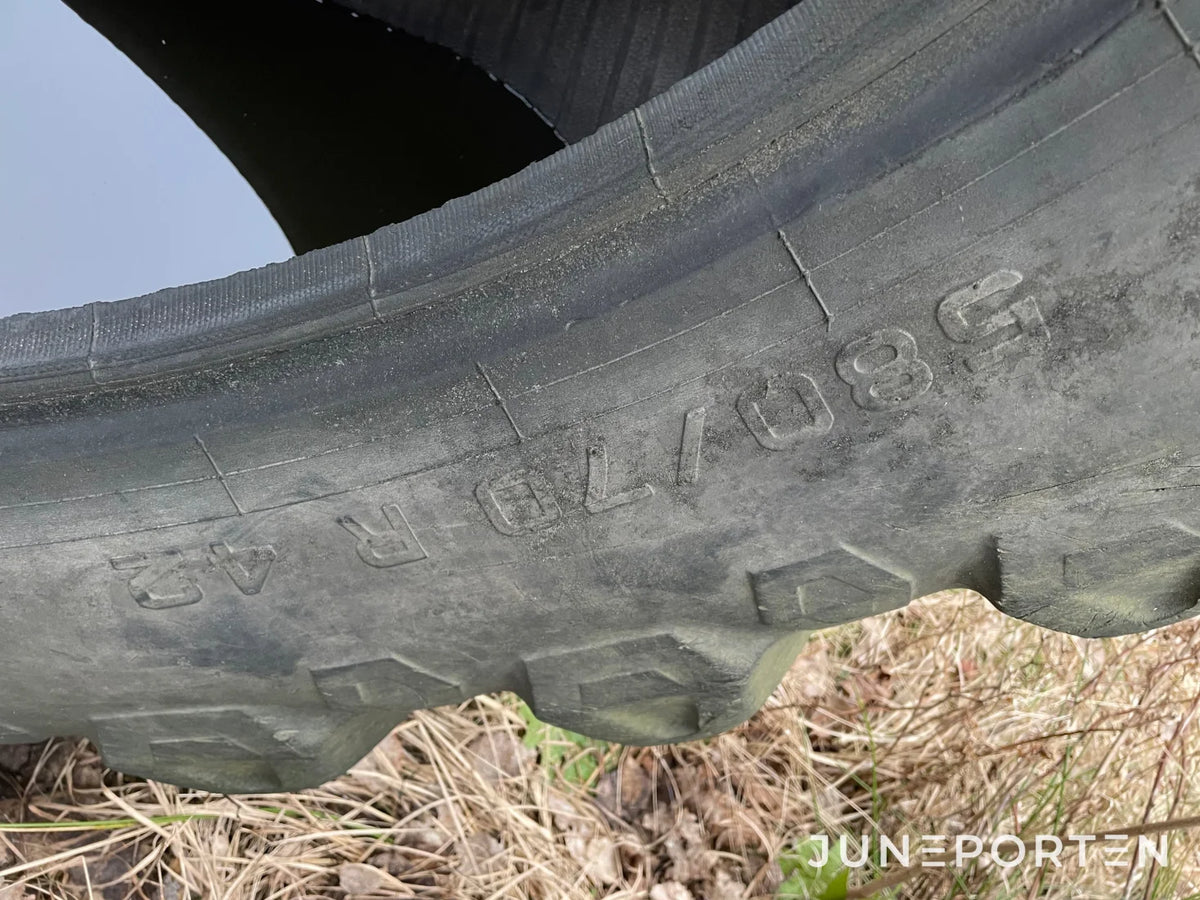 Traktordäck Pirelli 580/70 R42