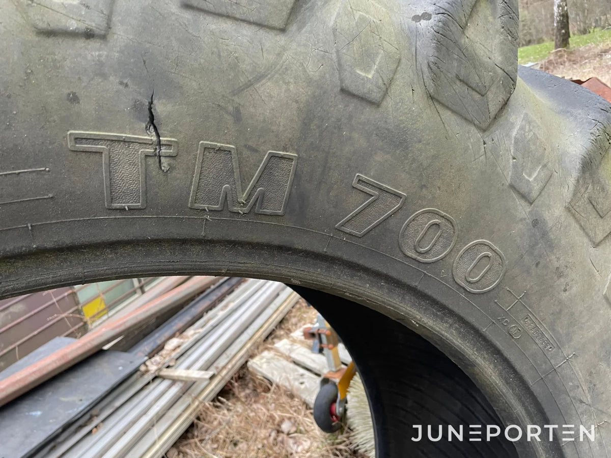 Traktordäck Pirelli 580/70 R42