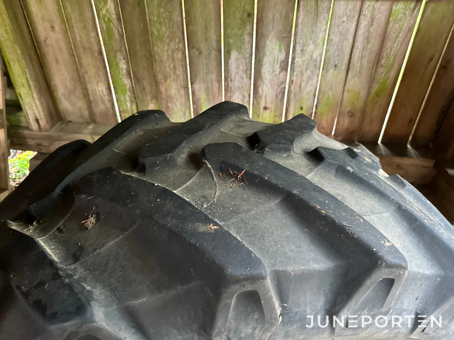 Traktordäck Trelleborg 540/65 R 28
