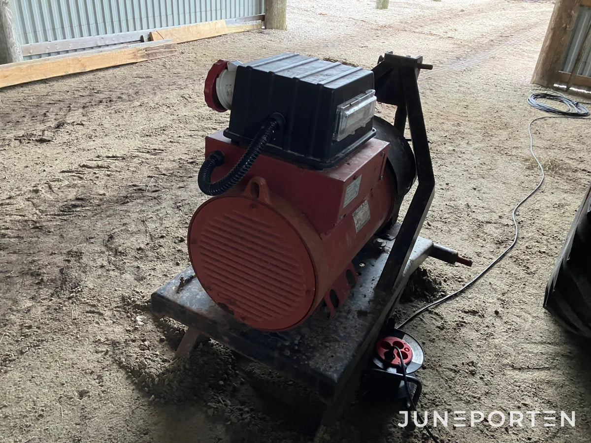 Traktordrivet elverk Mecc med undercentral 63 A