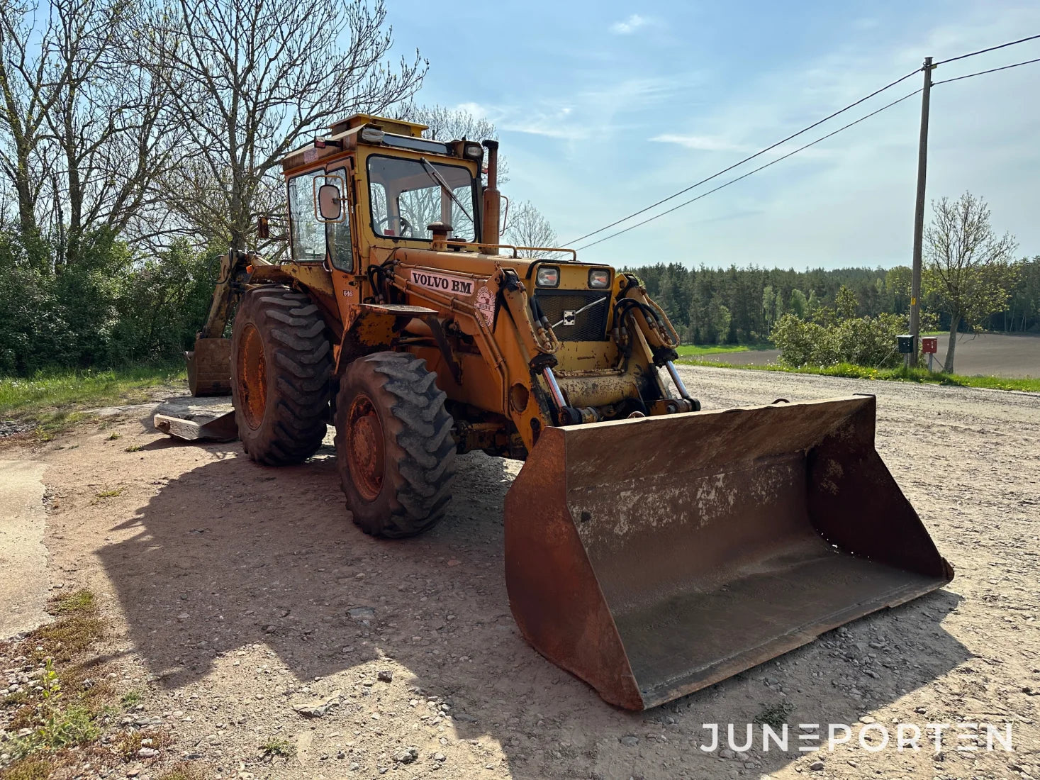Traktorgrävare Volvo BM 646 - 82