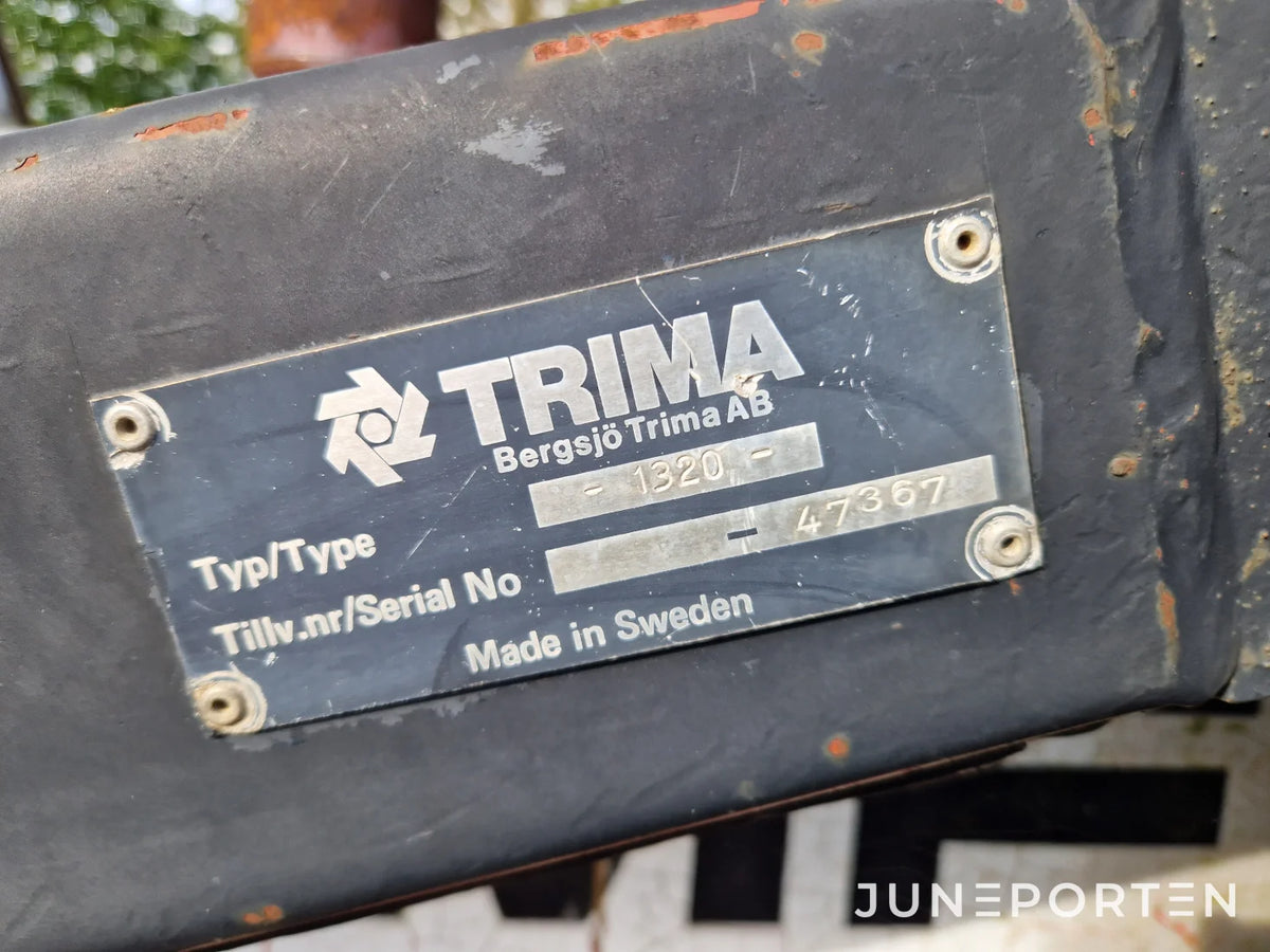 Lastare Trima 1320 med skopa