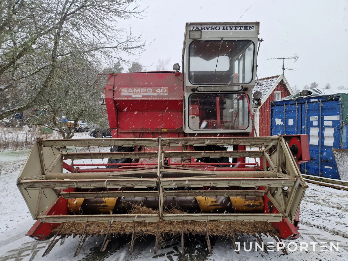 Skördetröska Sampo 40 (13 fot)