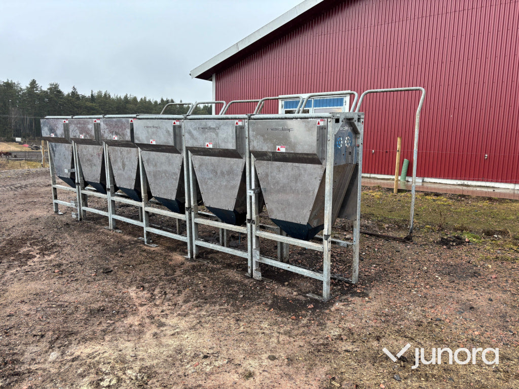 Utfodringsbås NEDAP med foderautomat