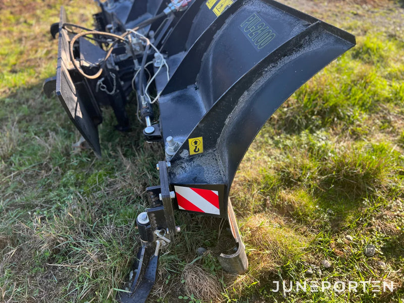 Valmet 600 4WD med lastare