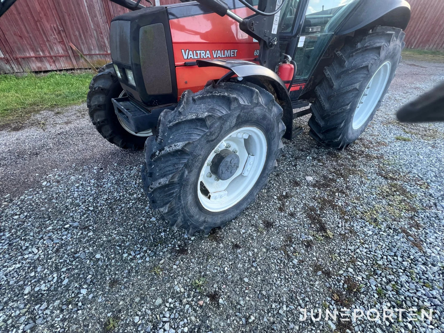 Valmet 600 4WD med lastare