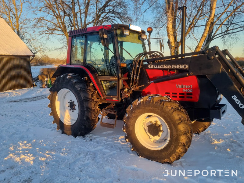 Valmet 6400 med lastare