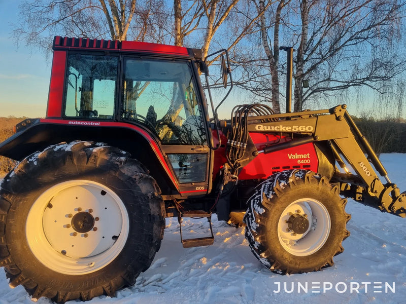 Valmet 6400 med lastare