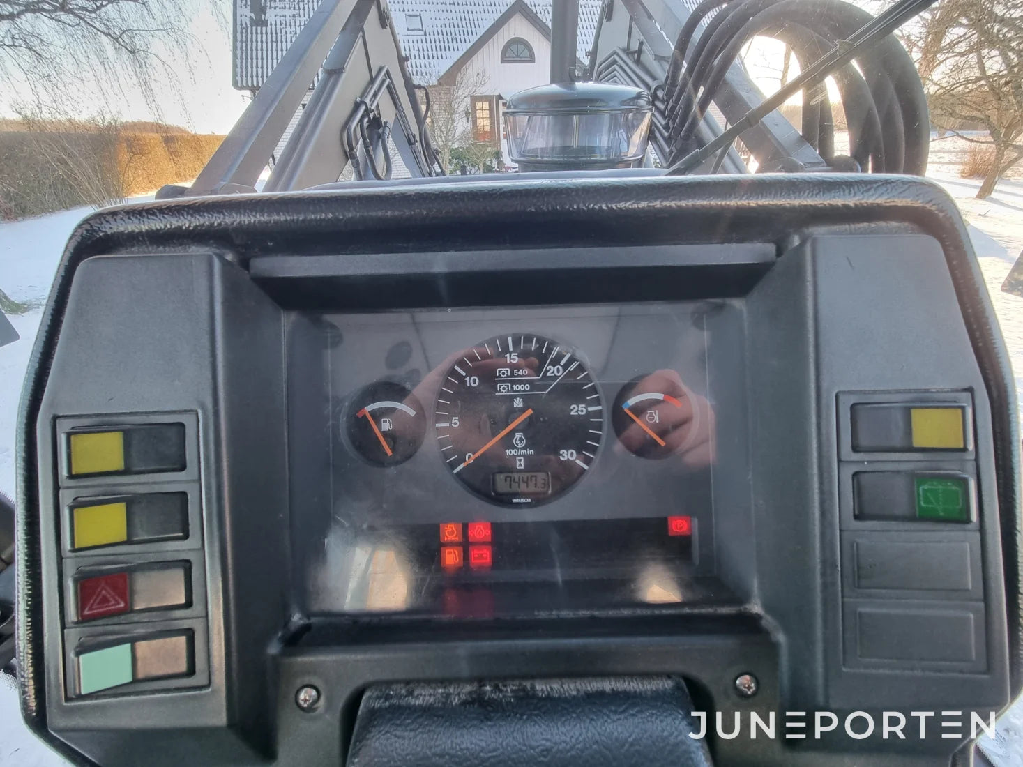 Valmet 6400 med lastare