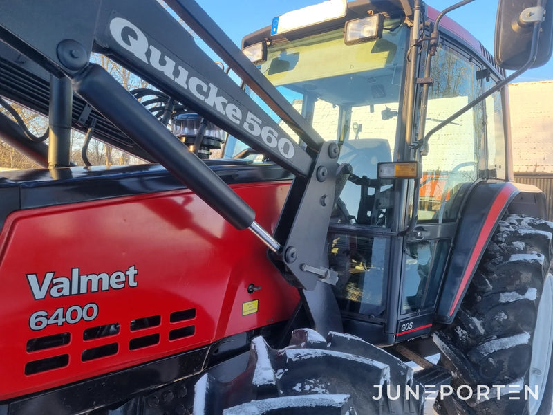 Valmet 6400 med lastare