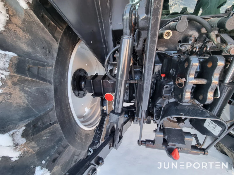 Valmet 6400 med lastare