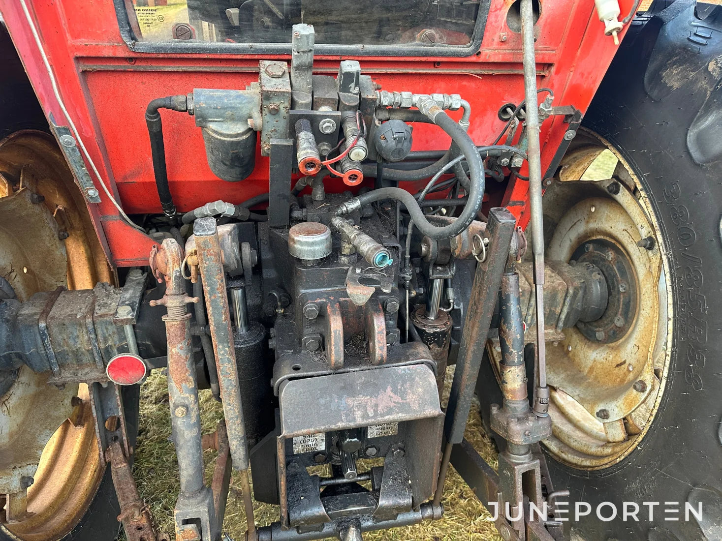 Valmet 705 med lastare