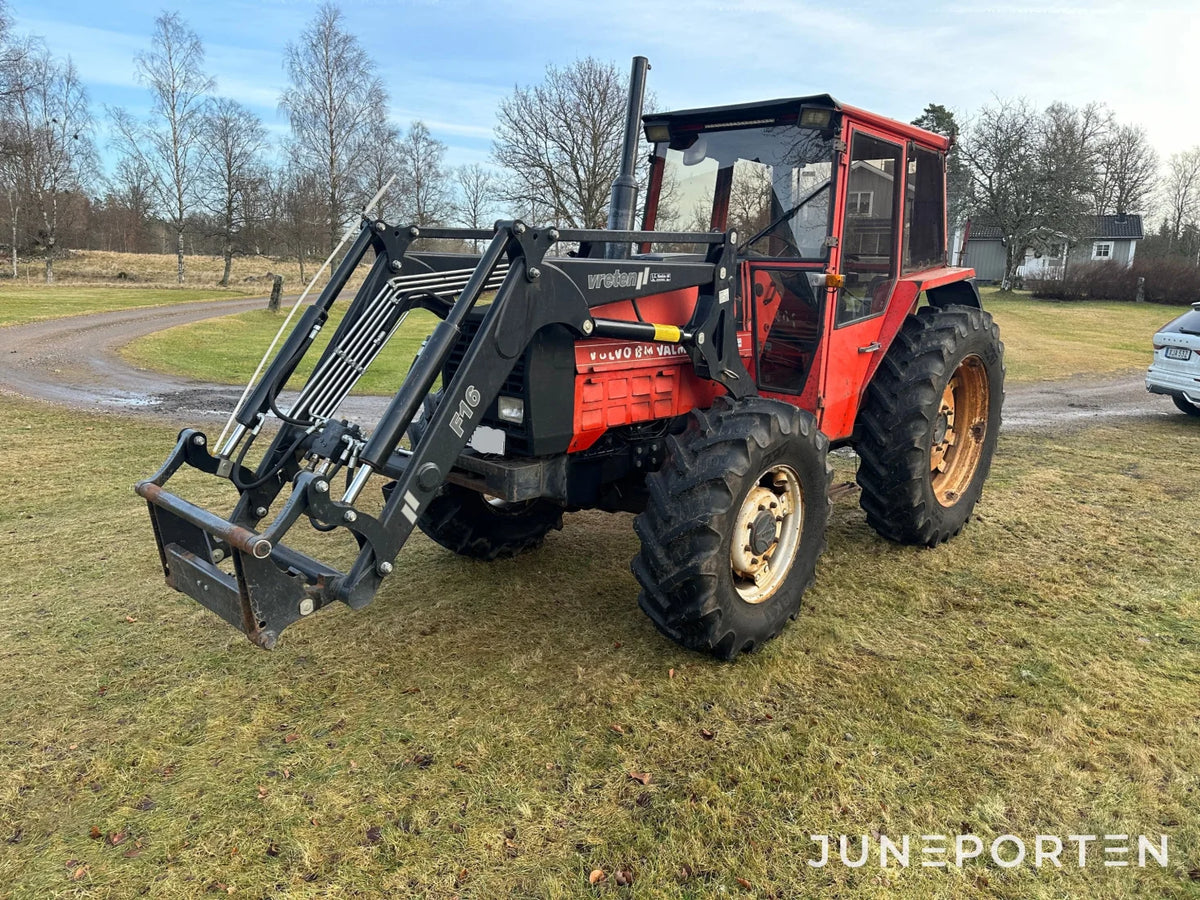 Valmet 705 med lastare