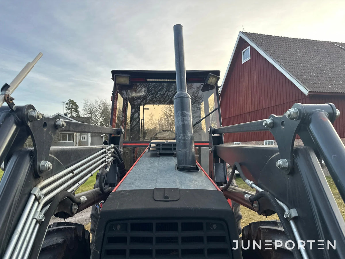Valmet 705 med lastare