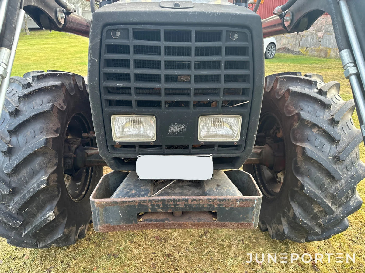 Valmet 705 med lastare