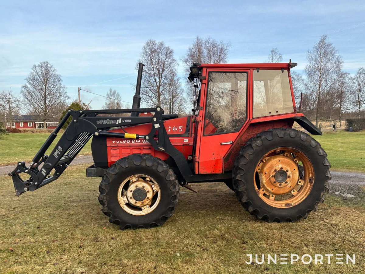 Valmet 705 med lastare