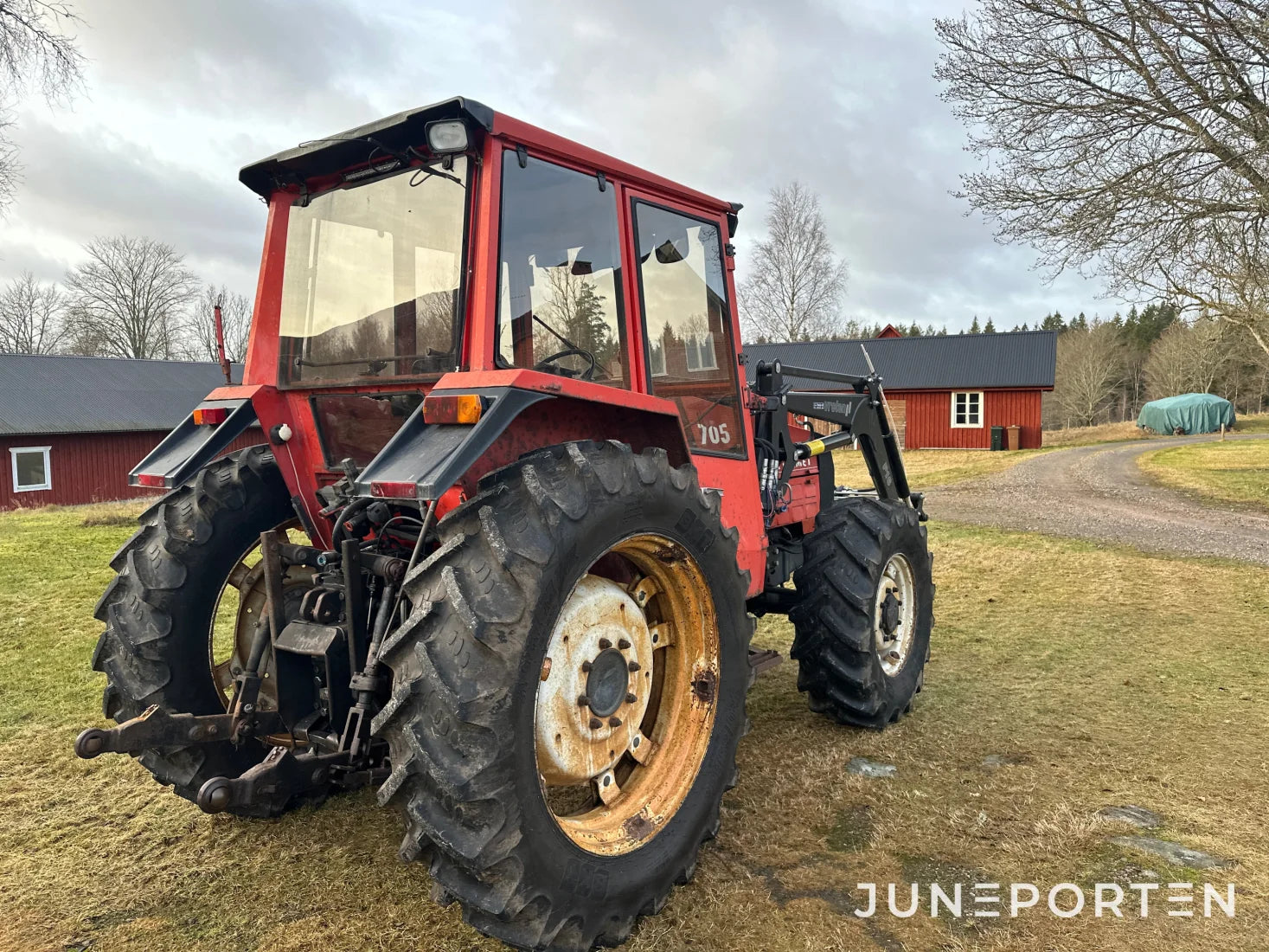 Valmet 705 med lastare