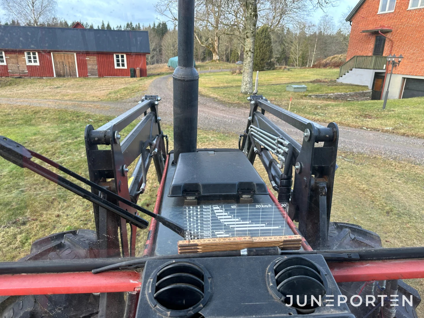 Valmet 705 med lastare