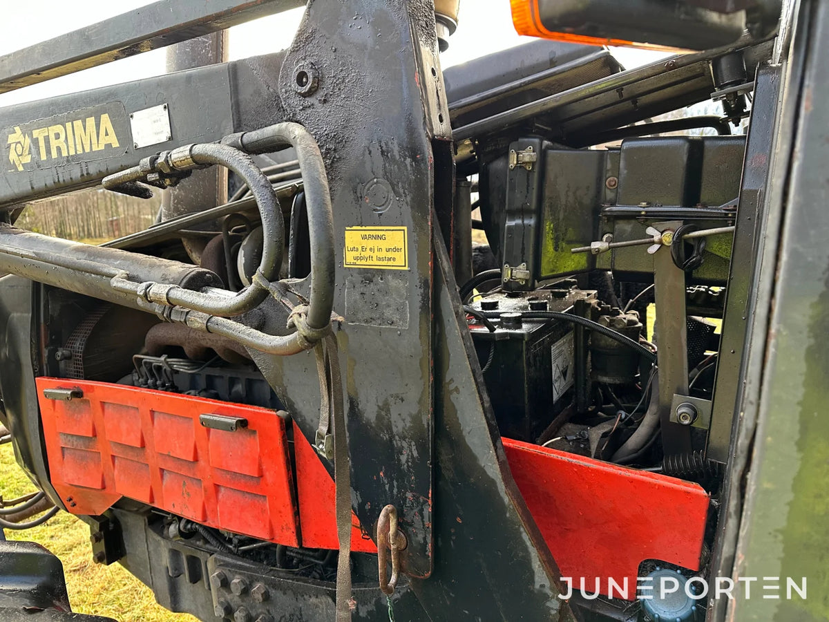 Valmet 755 med lastare
