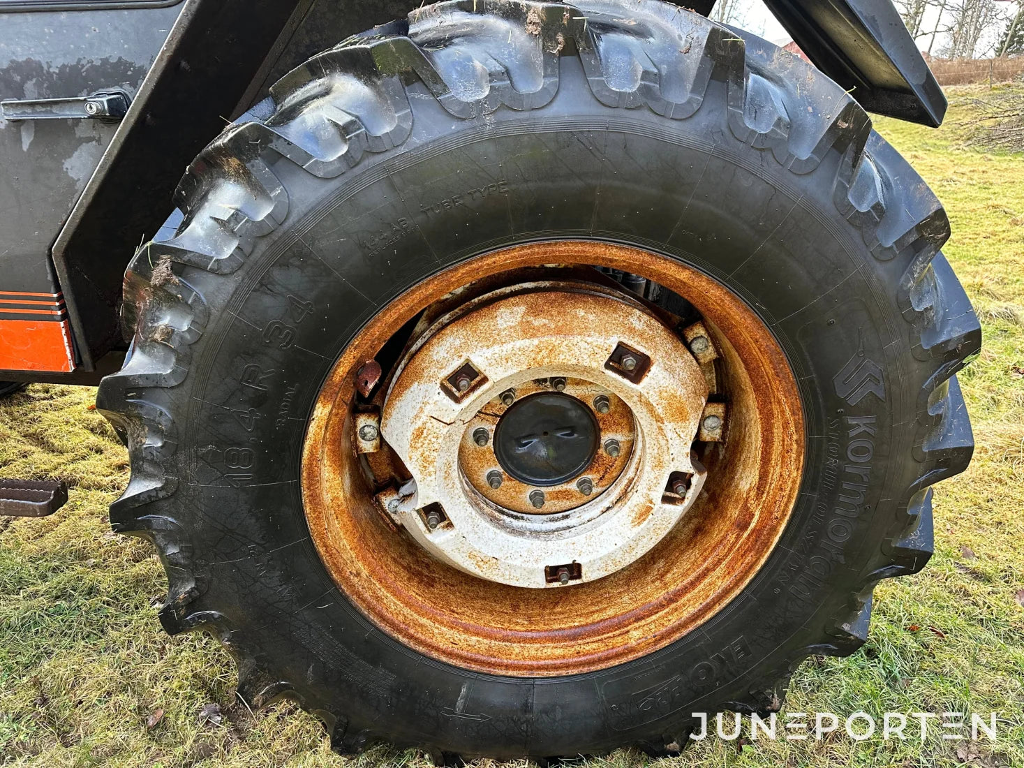 Valmet 755 med lastare