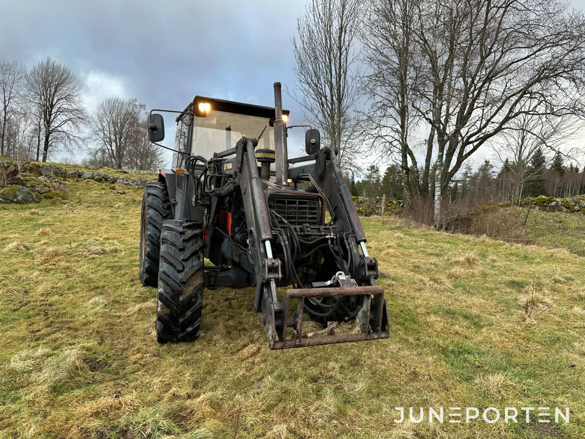 Valmet 755 med lastare