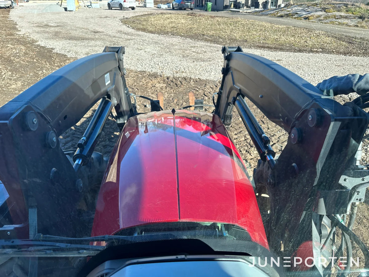 Valtra A 134 med lastare