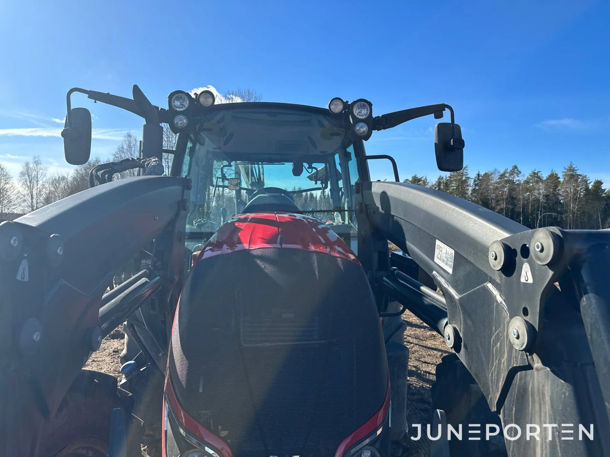 Valtra A 134 med lastare