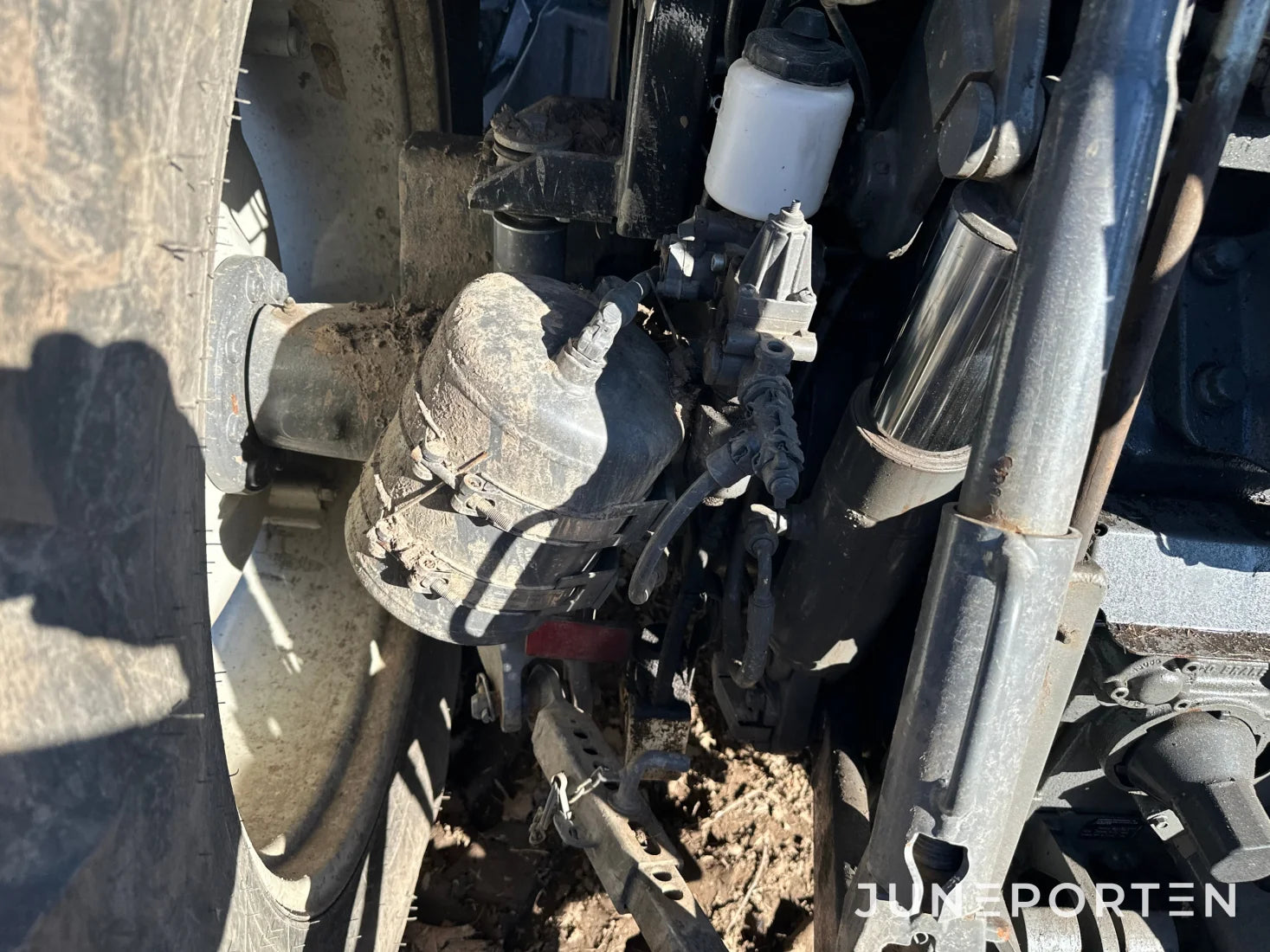 Valtra A 134 med lastare