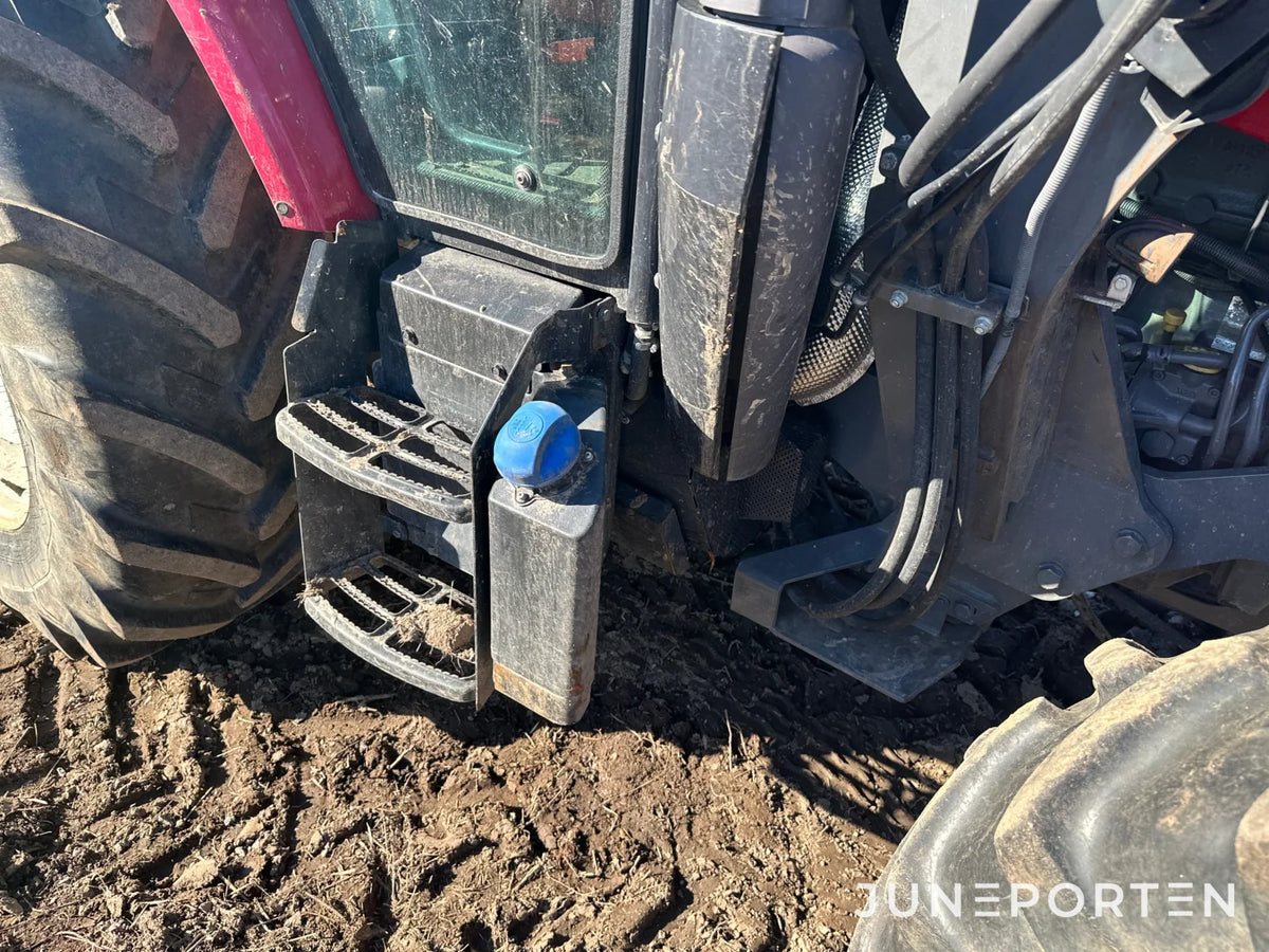Valtra A 134 med lastare