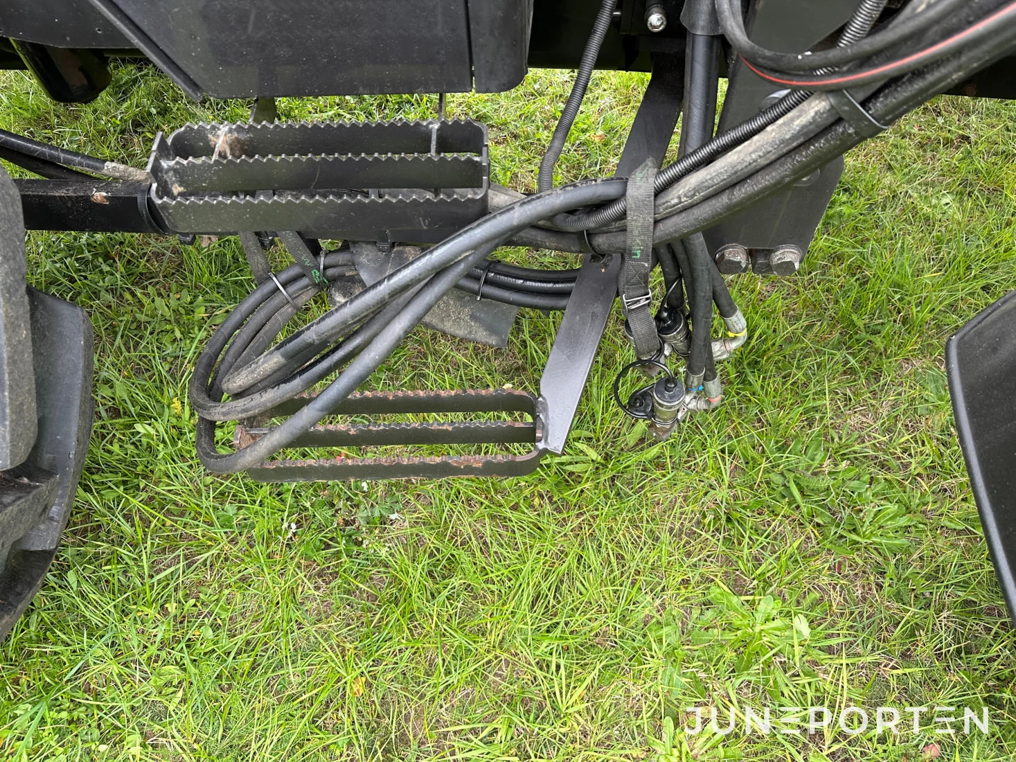 Valtra A 82 med lastare & frontlyft