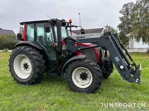 Valtra A 82 med lastare & frontlyft