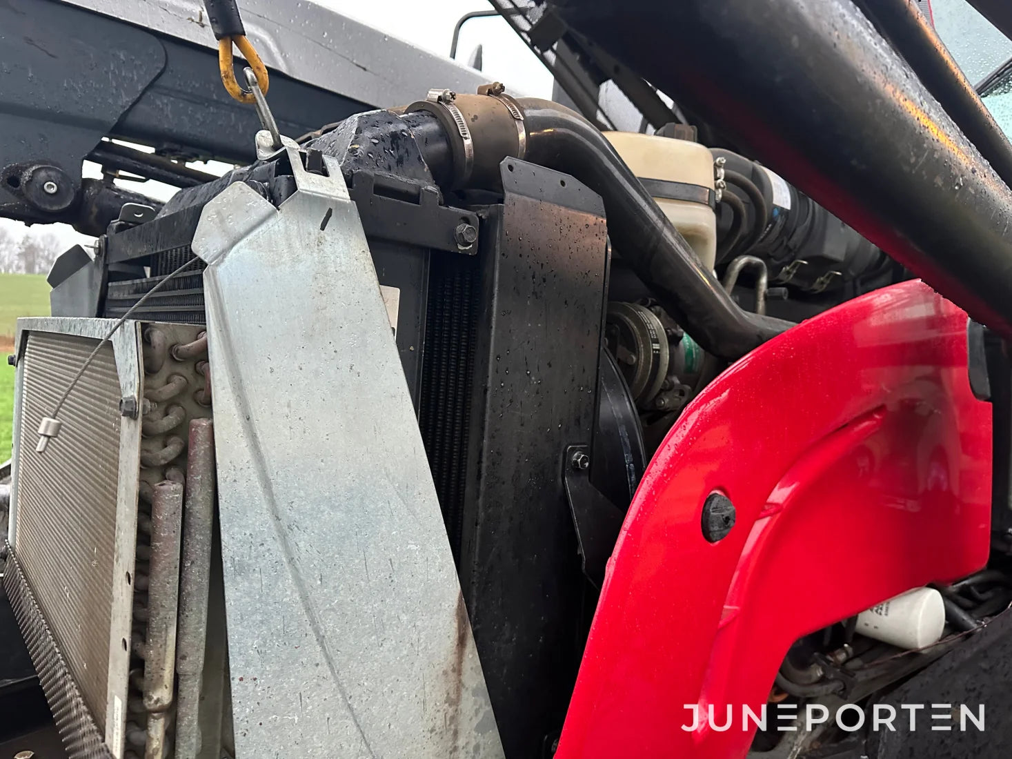 Valtra N111E med lastare