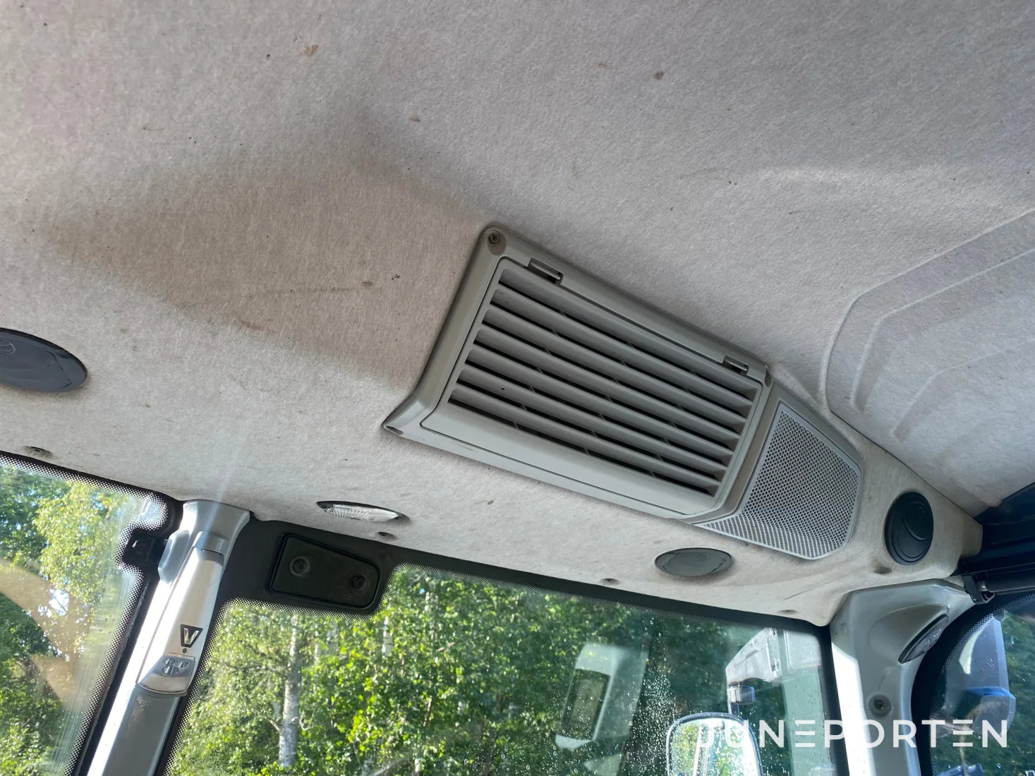 Valtra N 114 med lastare