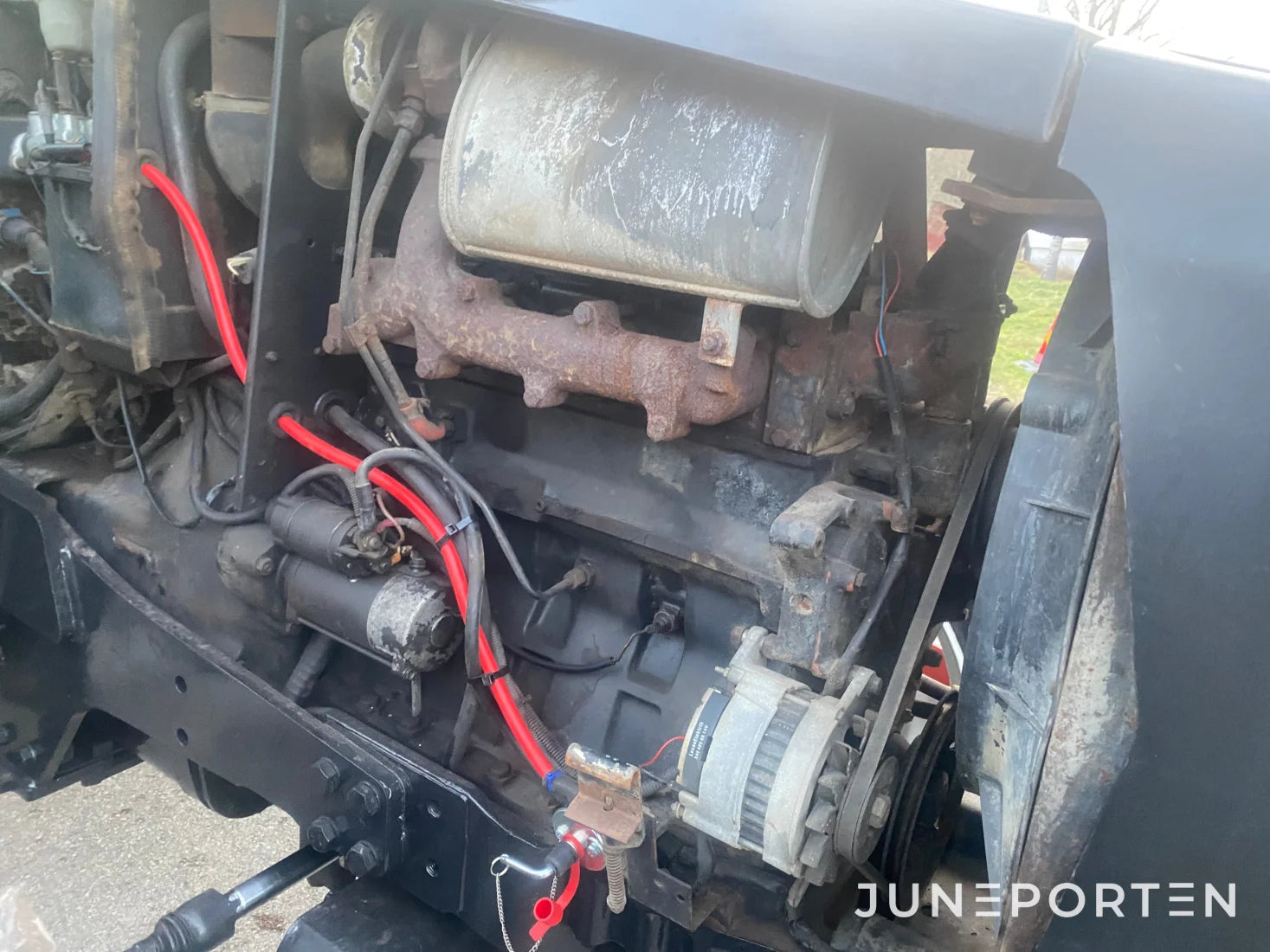 Valtra Valmet 6300 med lastare