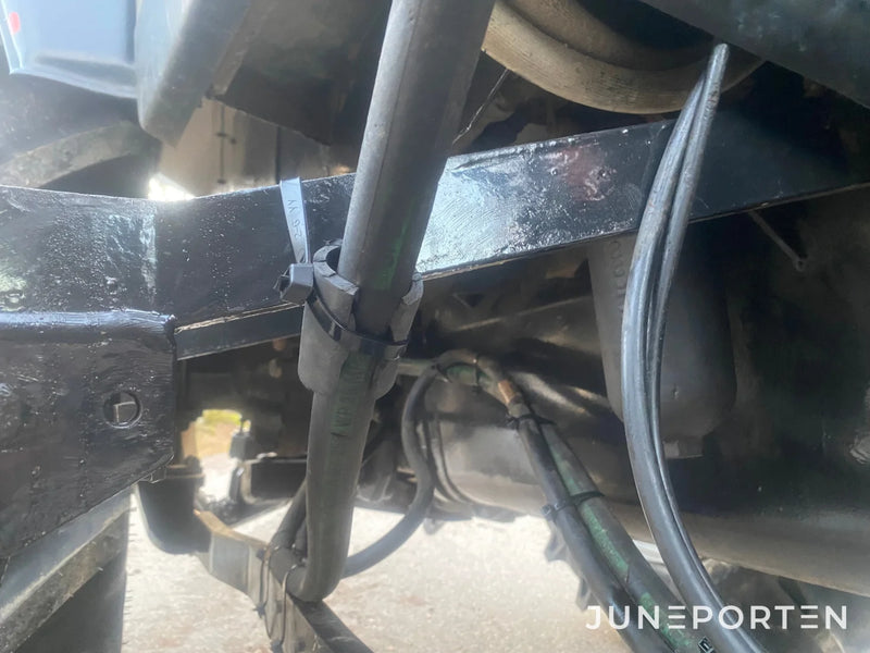 Valtra Valmet 6300 med lastare