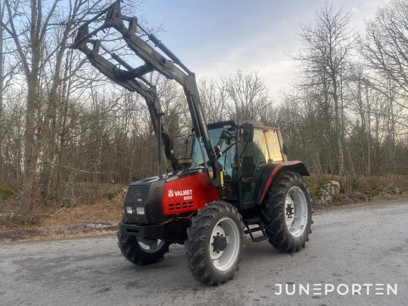 Valtra Valmet 6300 med lastare