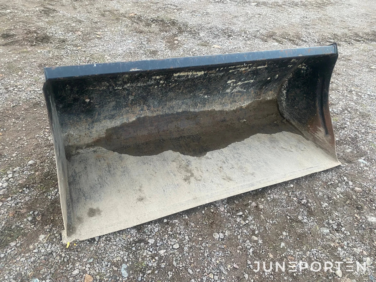 Valtra Valmet 6300 med lastare