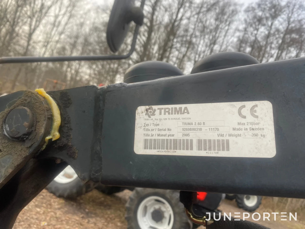 Valtra Valmet 6300 med lastare
