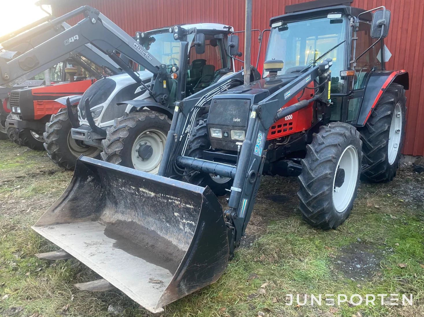 Valtra Valmet 6300 med lastare