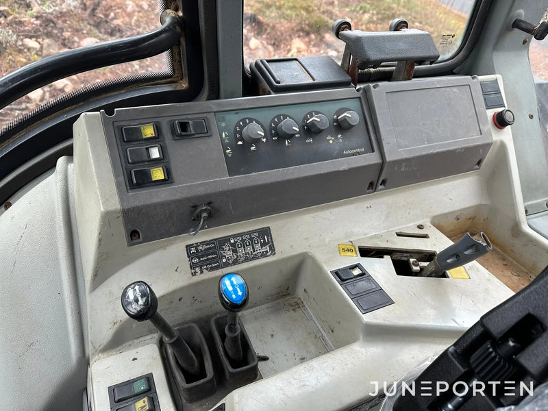 Valtra Valmet 6350