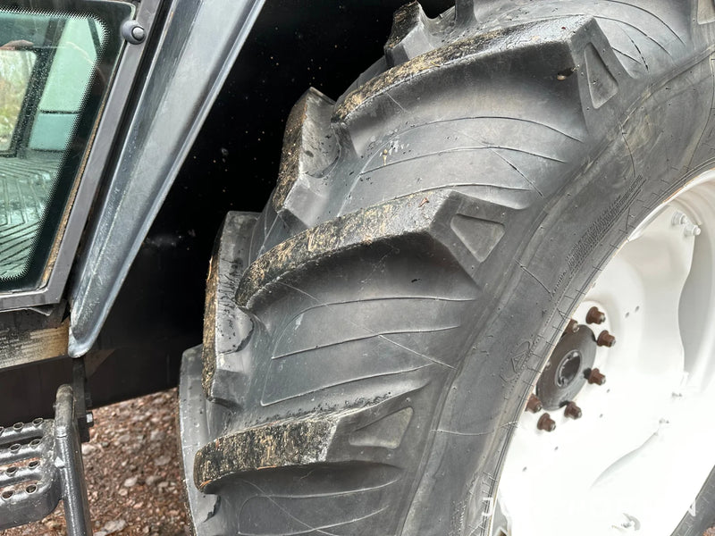 Valtra Valmet 6350