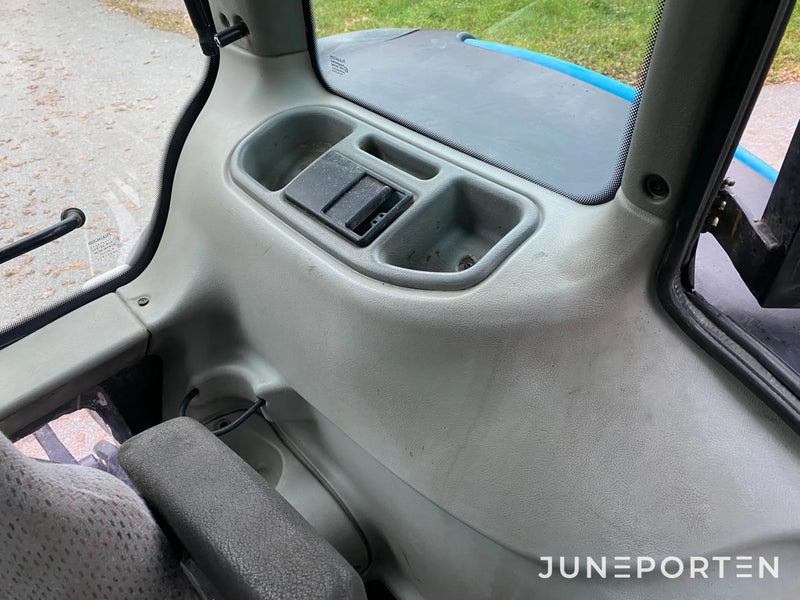 Valtra Valmet N91 med frontlastare