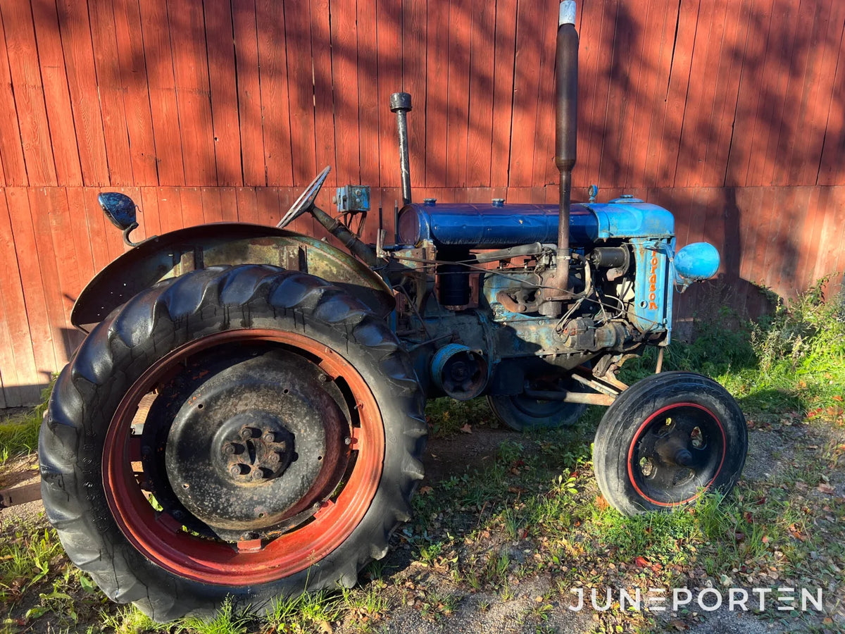 Veterantraktor Ford Major Höglund