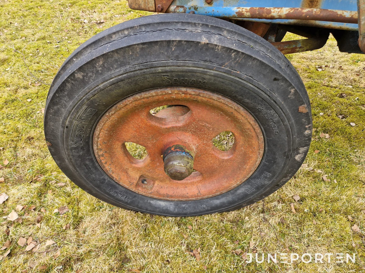 Veterantraktor Fordson Major